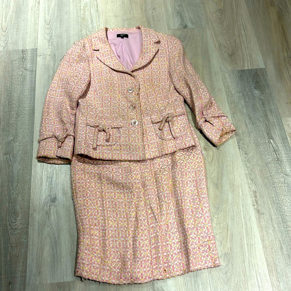 Philippe Adec pink tweed suit